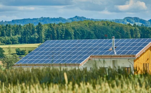Curious how solar panels generate electricity? Curious how solar panels generate electricity?