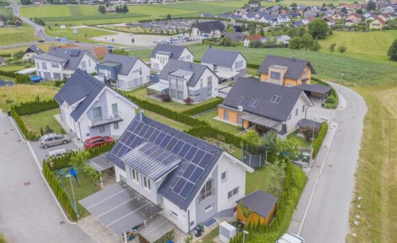 Solar panels – pros and cons Solar panels – pros and cons